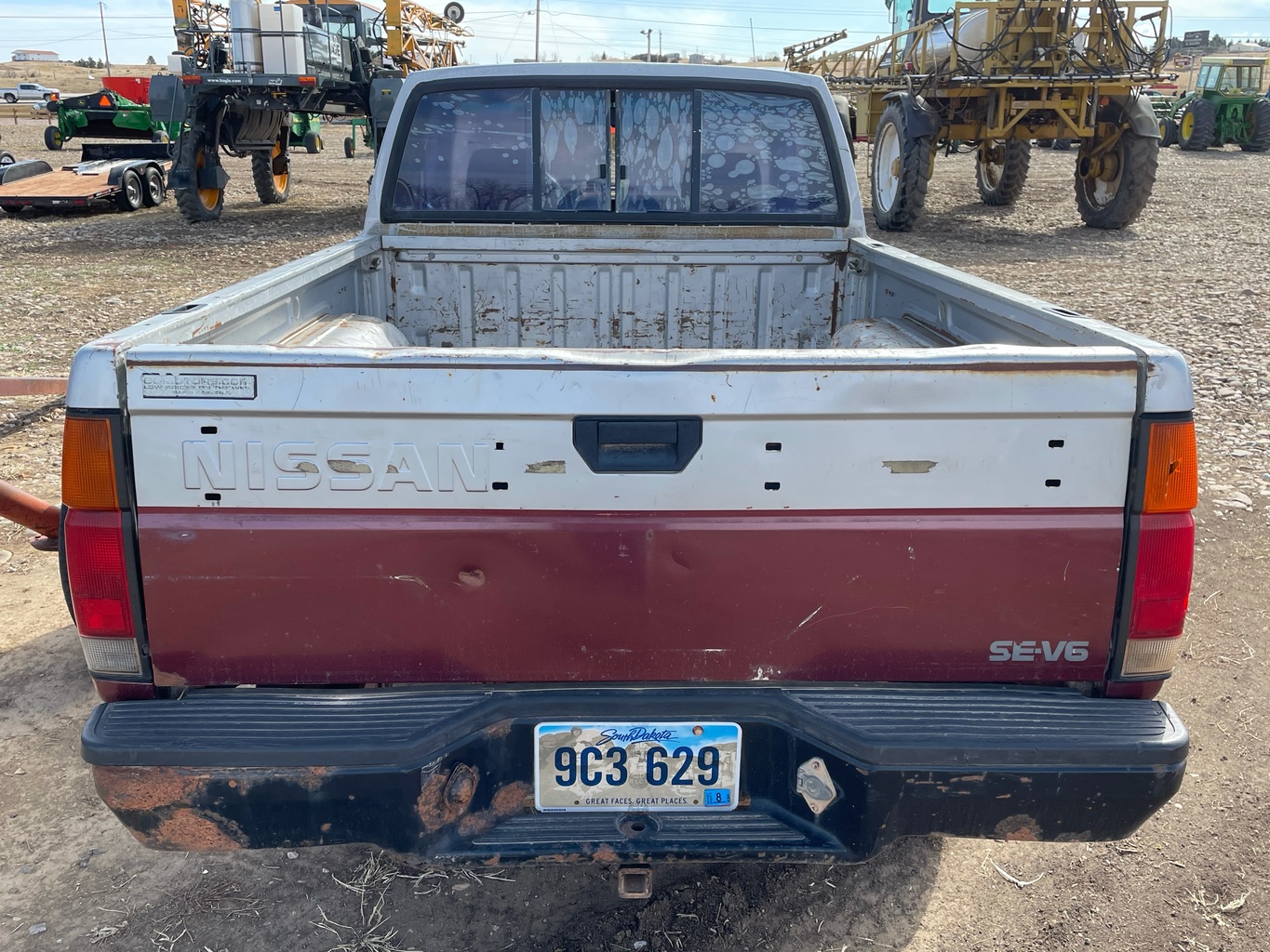 American Ag Video Auction Lot 1000183 '87 Nissan 4x4 Pickup.