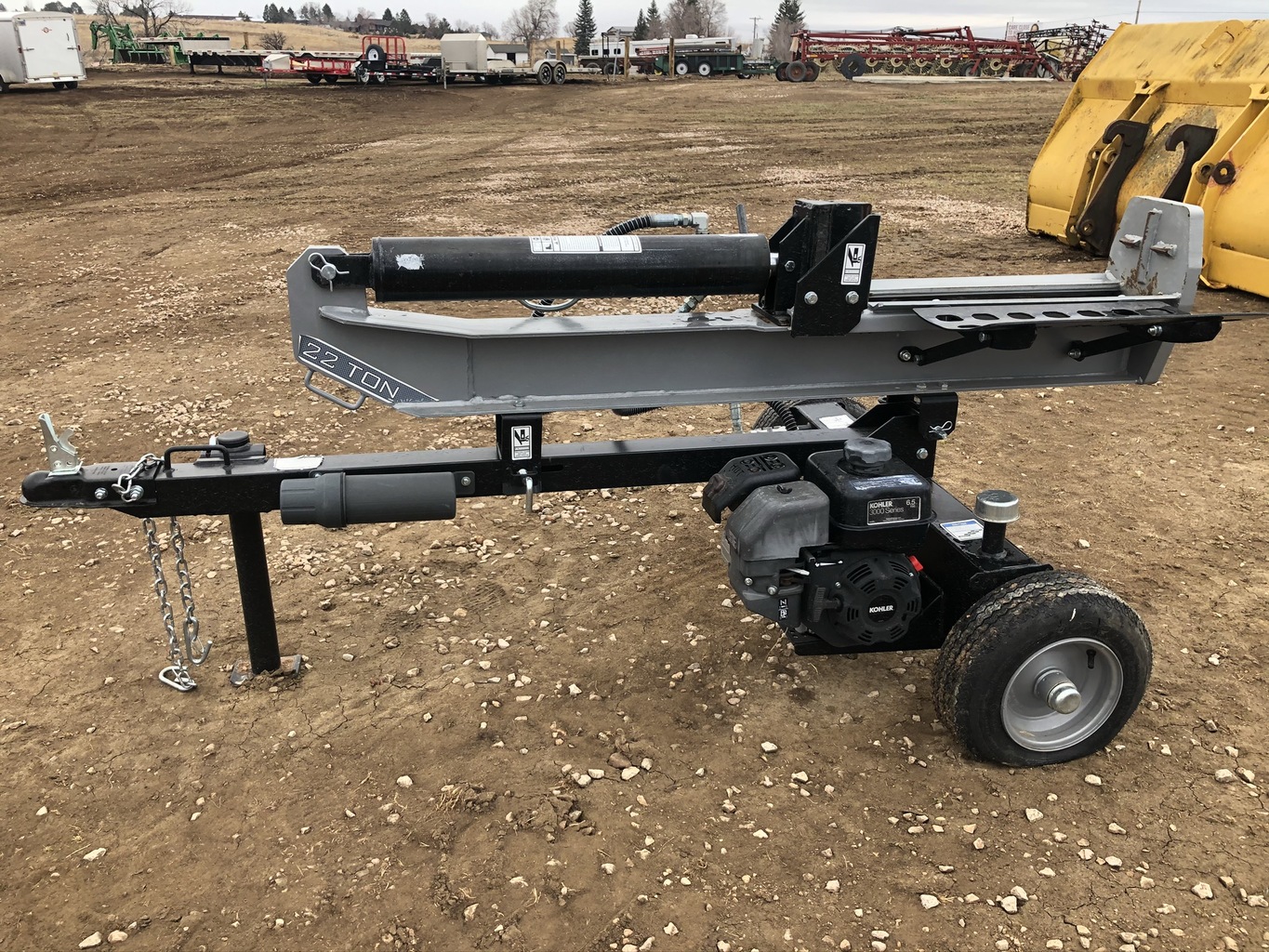 Lot 3500108 Gas Log Splitter. OnsiteBelle Fourche SD AMERICAN AG