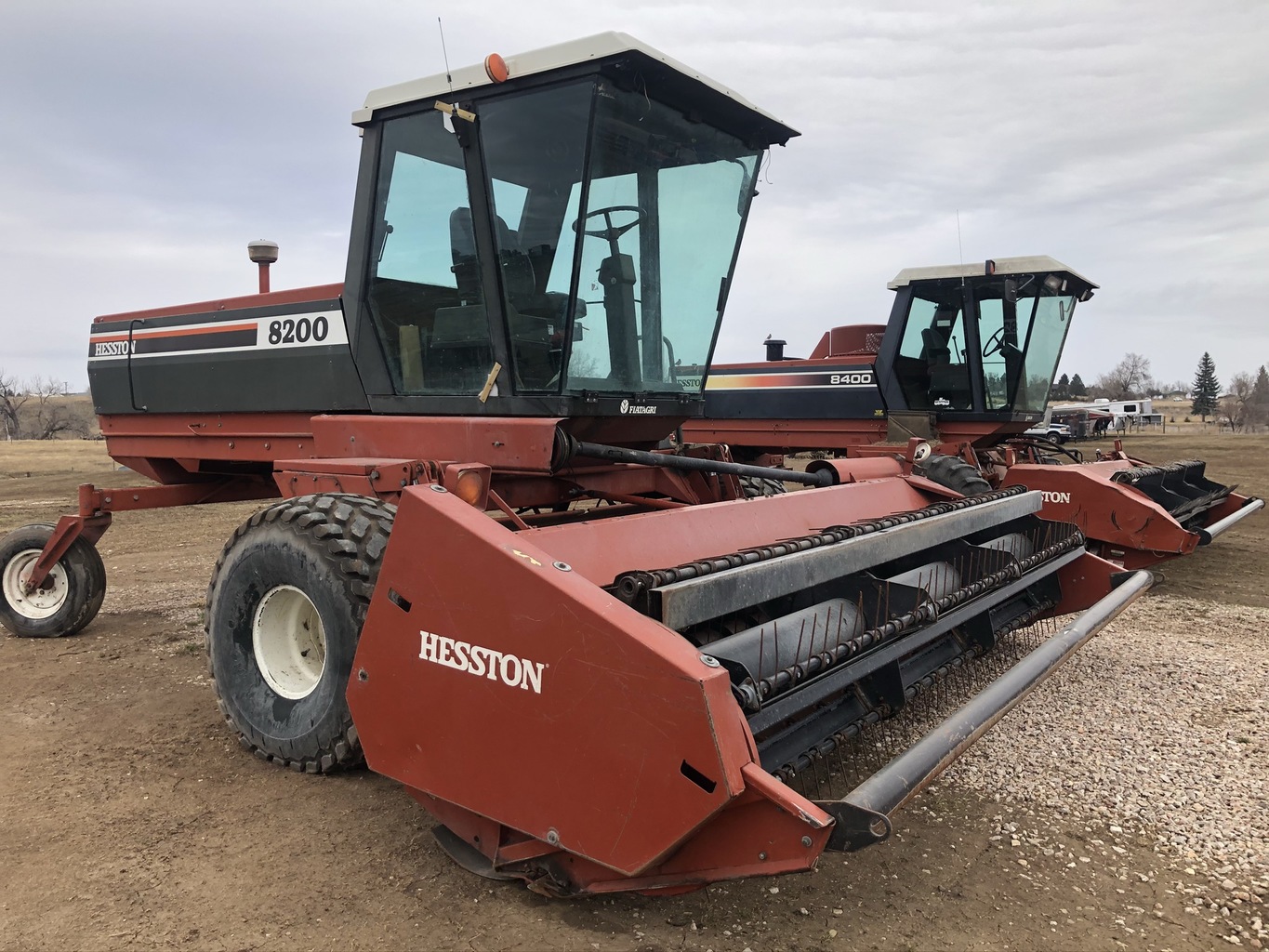 Lot 4020574 '88 Hesston 8200 Windrower. OnsiteBelle Fourche SD