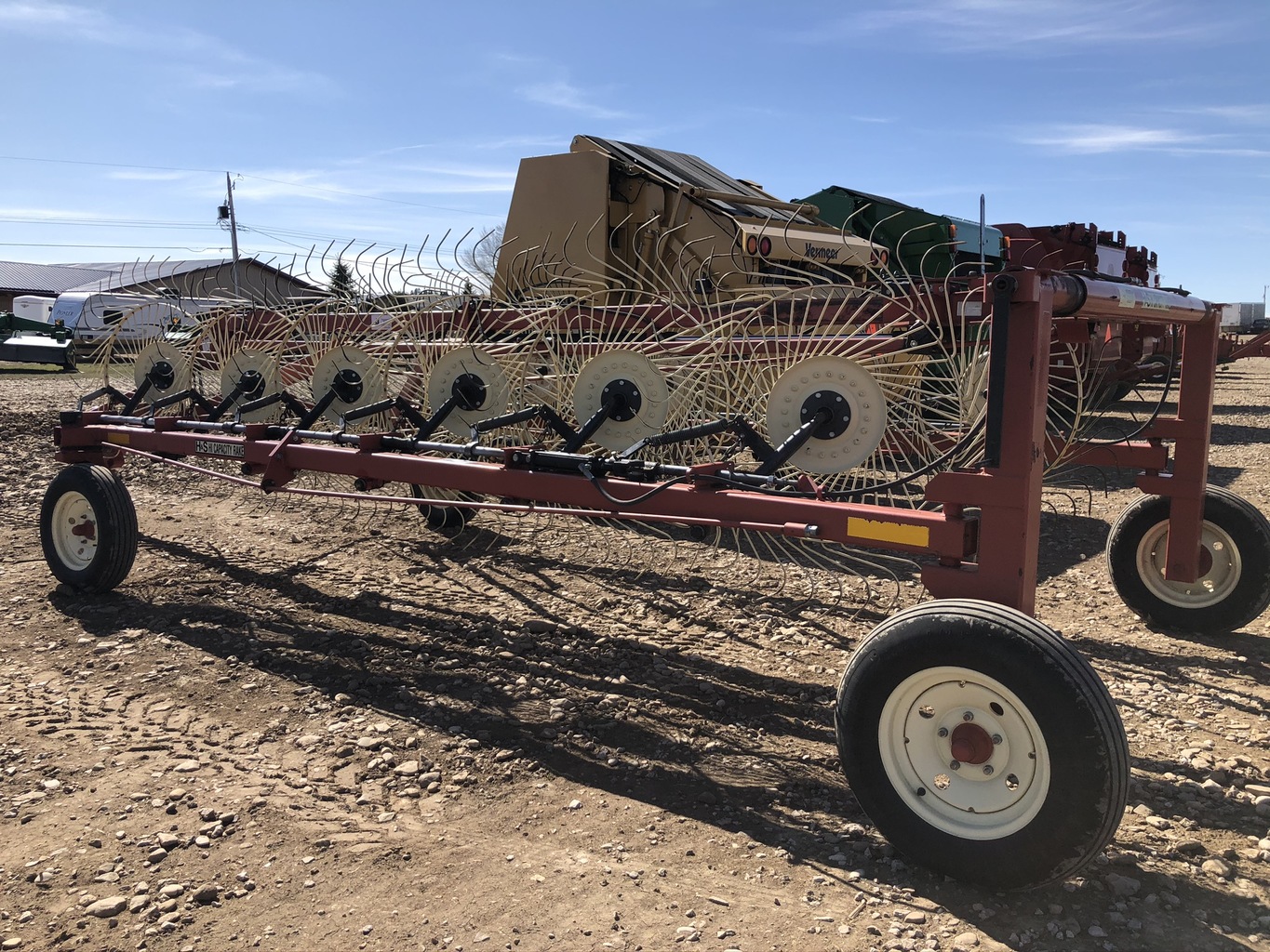 Lot 4805103 H & S V Rake. OnsiteBelle Fourche SD AMERICAN AG