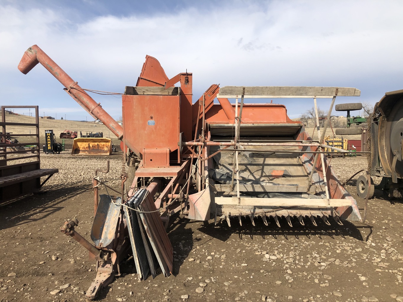Lot 4920100 AC 66 Combine. OnsiteBelle Fourche SD AMERICAN AG